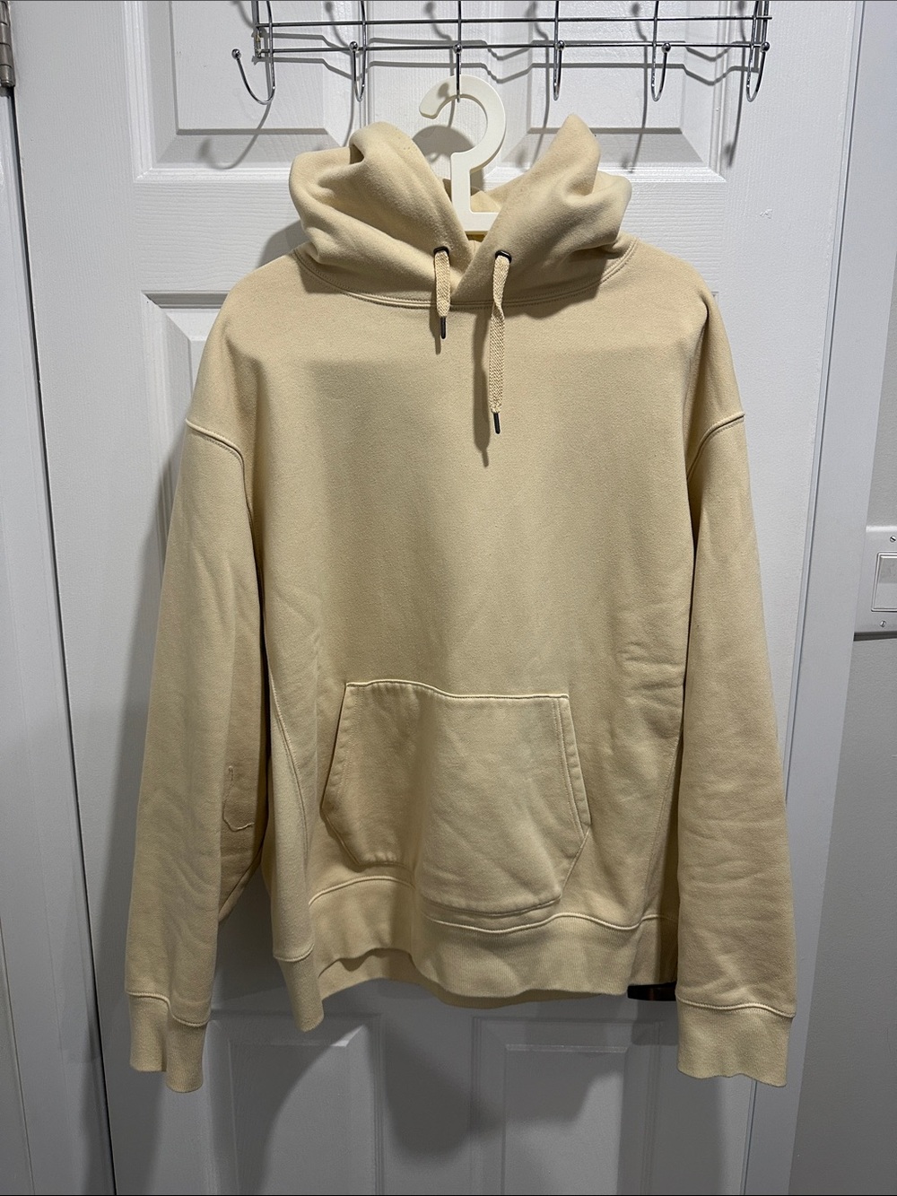 Uniqlo Men's Cream Hoodie Sweatshirt - Minimal Pullover -XL